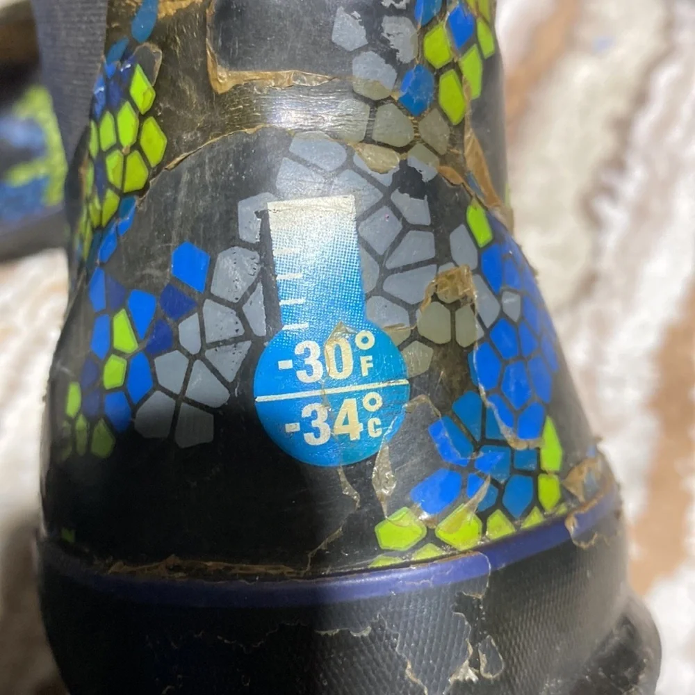 Bogs Kids' Classic Micro Camo Boot - Picture 8 of 9